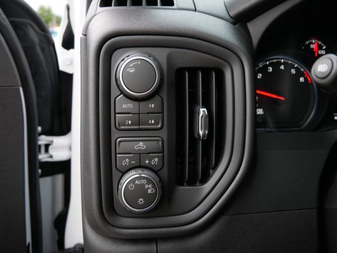 New 2026 Chevrolet Silverado 1500 Custom Trail Boss AWD/4WD image 8