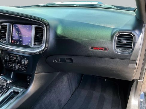 Used 2020 Dodge Charger SRT Hellcat RWD image 17
