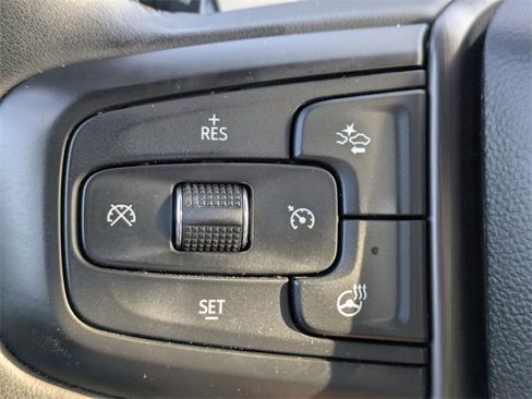 Used 2024 GMC Sierra 1500 AT4 w/ Technology Package image 28