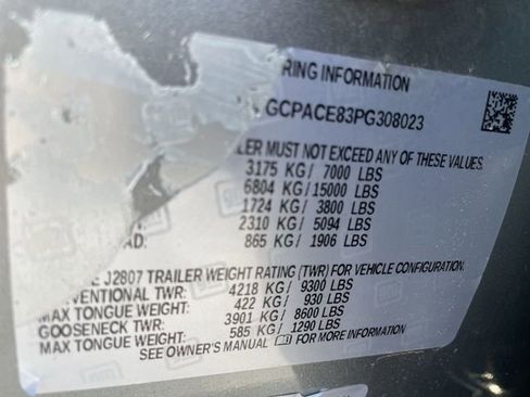 Used 2023 Chevrolet Silverado 1500 LT image 33