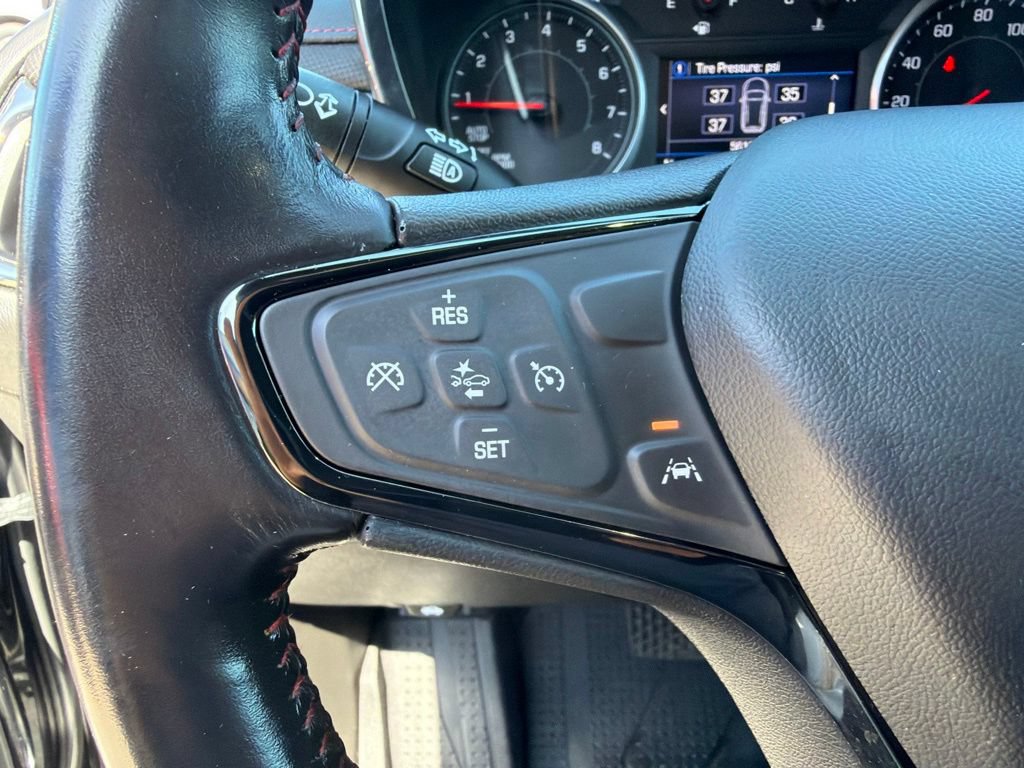 Used 2022 Chevrolet Equinox RS w/ LPO, Floor Liner Package FWD image 21