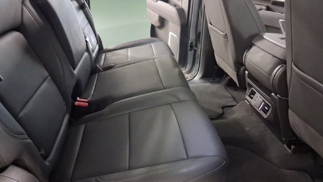 Used 2026 GMC Sierra 1500 SLT AWD/4WD image 13