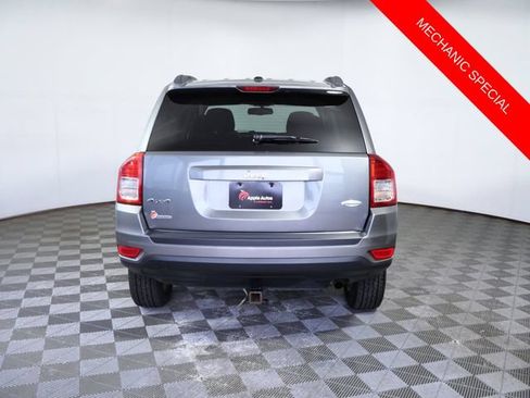 Used 2013 Jeep Compass Latitude AWD/4WD image 7