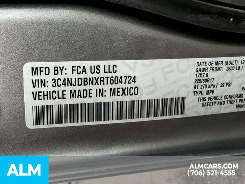 Used 2024 Jeep Compass Latitude AWD/4WD image 21