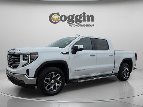 Used 2024 GMC Sierra 1500 SLT w/ SLT Premium Plus Package AWD/4WD image 1