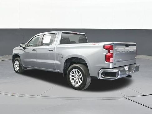 Used 2023 Chevrolet Silverado 1500 LT AWD/4WD image 9