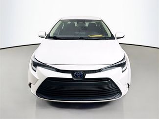 Used 2023 Toyota Corolla LE video 2