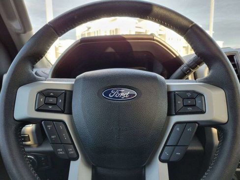 Used 2021 Ford F350 Lariat AWD/4WD image 28