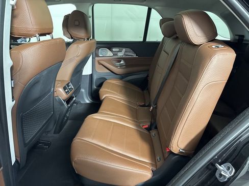 Certified 2025 Mercedes-Benz GLE 450 4MATIC image 23