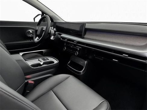 New 2026 Hyundai Ioniq 9 Limited AWD/4WD image 15