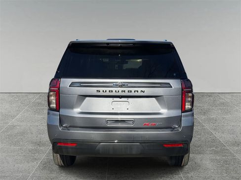 Used 2021 Chevrolet Suburban RST w/ Luxury Package image 11