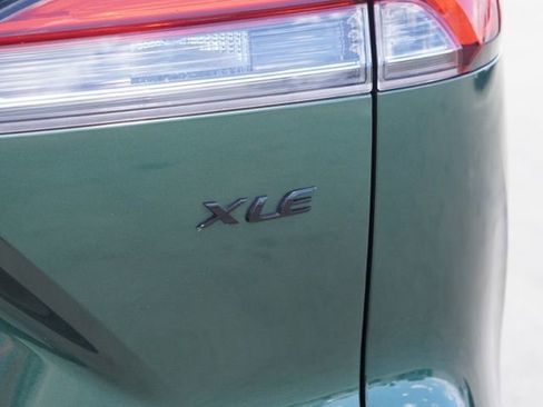 Certified 2023 Toyota Corolla Cross XLE w/ Convenience Package image 11