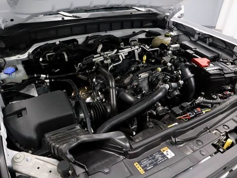 Certified 2025 Ford Bronco Big Bend image 15