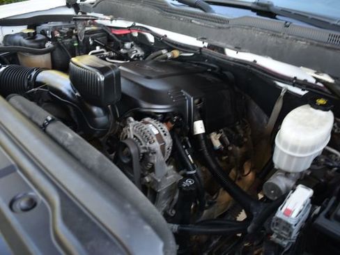 Used 2019 Chevrolet Silverado 2500 W/T image 23