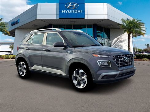 New 2026 Hyundai Venue SEL FWD image 11