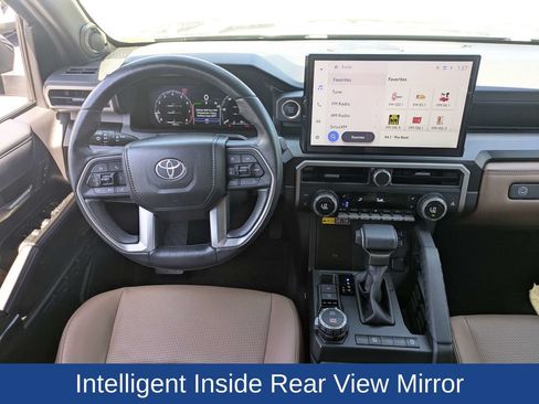Used 2025 Toyota 4Runner Limited AWD/4WD image 18
