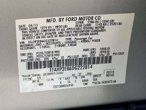 Used 2013 Ford Taurus SEL FWD image 21