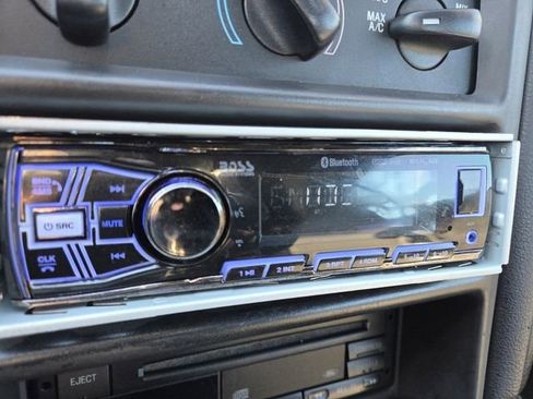 Used 2000 Ford Mustang GT image 3