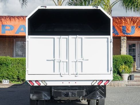 Used 2022 RAM 5500 Tradesman w/ Chrome Appearance Group image 9