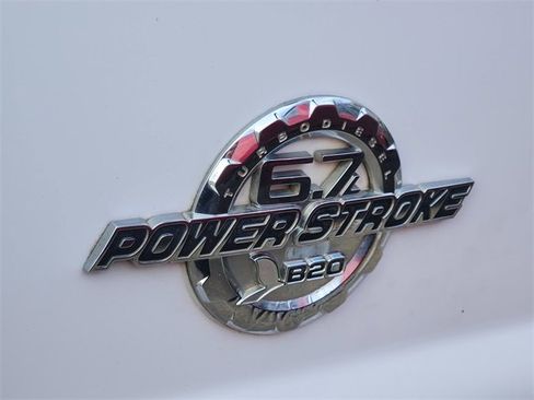 Used 2014 Ford F250 XLT w/ XLT Value Package image 10