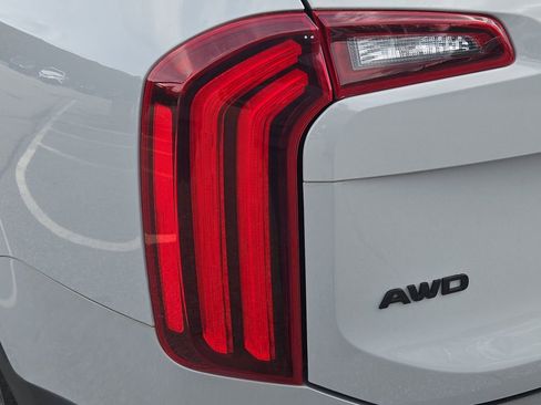 Certified 2022 Kia Telluride EX w/ EX Premium Package image 13