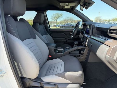 Used 2024 Toyota Tacoma TRD Sport image 28