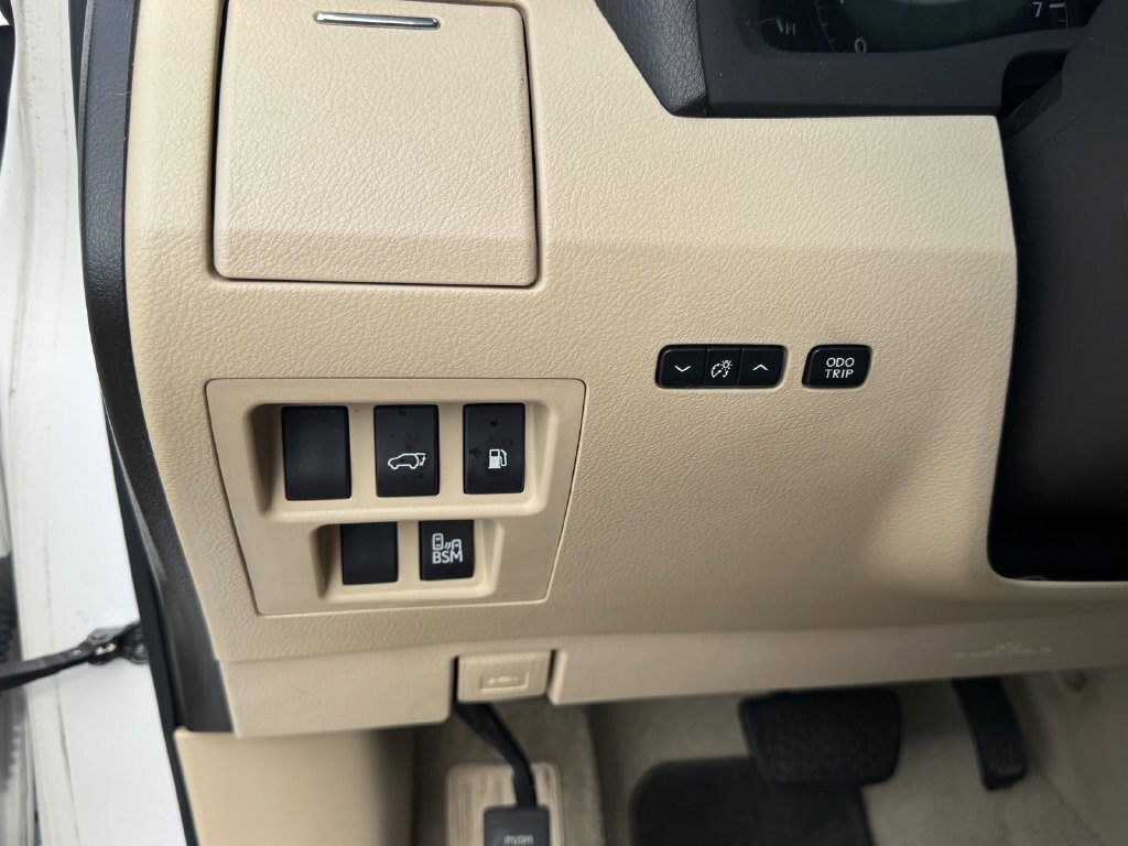 Used 2013 Lexus RX 350 AWD w/ Navigation Pkg image 19