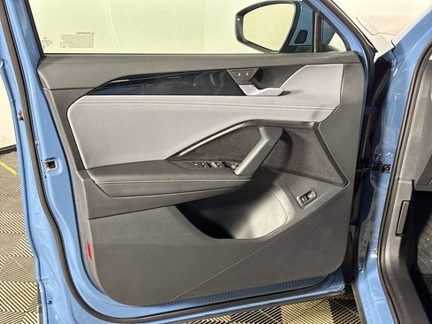 New 2026 Volkswagen Tiguan SE image 10