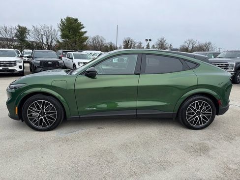 Certified 2025 Ford Mustang Mach-E Premium image 11