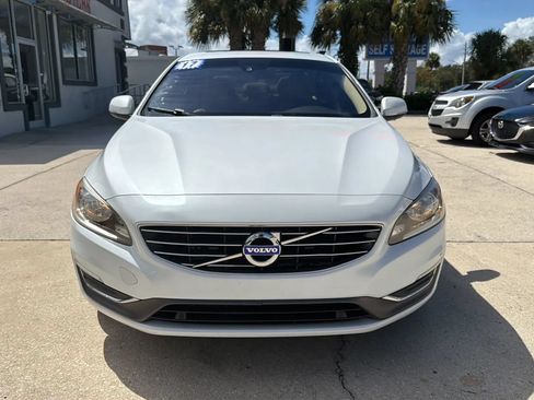Used 2017 Volvo S60 T5 Inscription FWD image 8