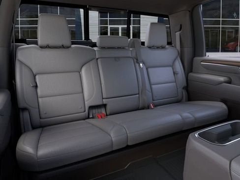 New 2026 GMC Sierra 2500 SLT w/ SLT Premium Package AWD/4WD image 17