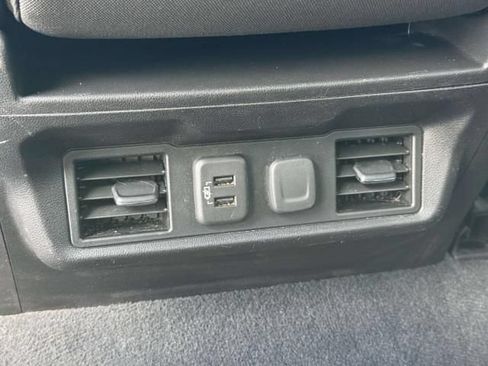Used 2021 Chevrolet Silverado 1500 LT w/ Convenience Package II AWD/4WD image 14