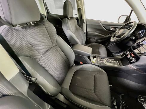 Used 2023 Subaru Forester Premium AWD/4WD image 27