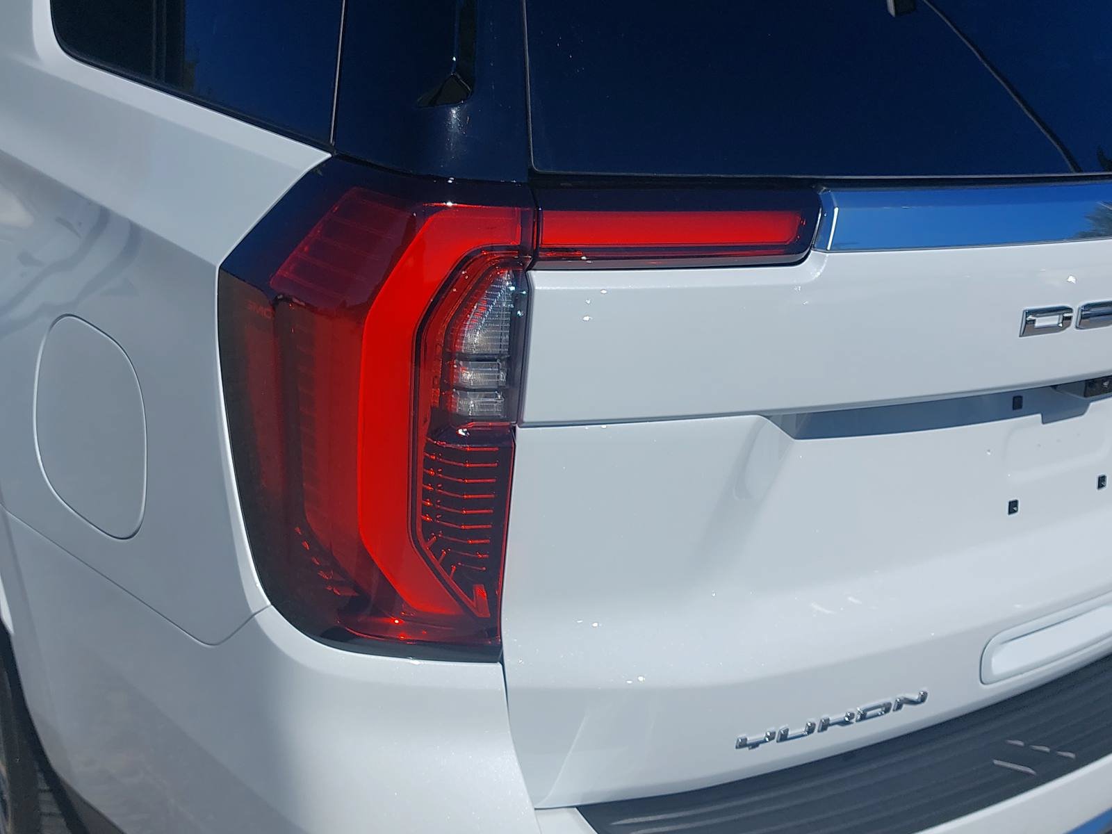 New 2027 GMC Yukon Denali w/ Denali Reserve Package AWD/4WD image 36