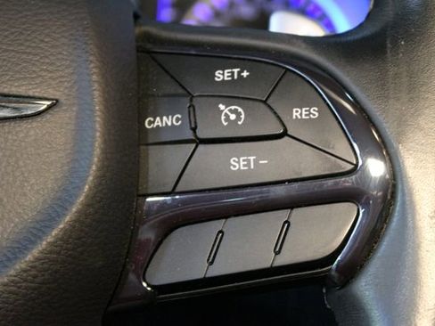 Used 2016 Chrysler 200 S AWD/4WD image 21