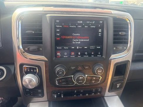 Used 2018 RAM 1500 Laramie w/ Convenience Group AWD/4WD image 11