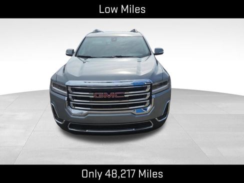Used 2023 GMC Acadia SLE w/ Driver Convenience Package AWD/4WD image 2