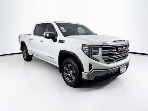 Used 2025 GMC Sierra 1500 SLT AWD/4WD image 10