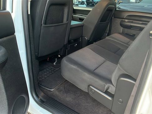 Used 2014 GMC Sierra 2500 SLE w/ SLE Preferred Package image 21