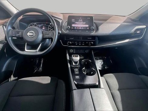Certified 2023 Nissan Rogue S FWD image 15