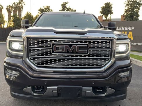 Used 2016 GMC Sierra 1500 Denali w/ Denali Ultimate Package image 11