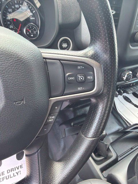 Used 2024 RAM 3500 Tradesman w/ Chrome Appearance Group AWD/4WD image 22