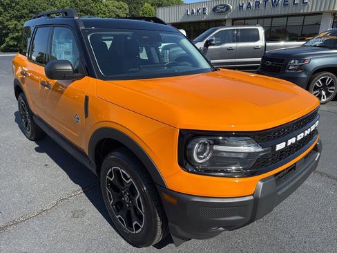 New 2026 Ford Bronco Sport Outer Banks AWD/4WD image 1