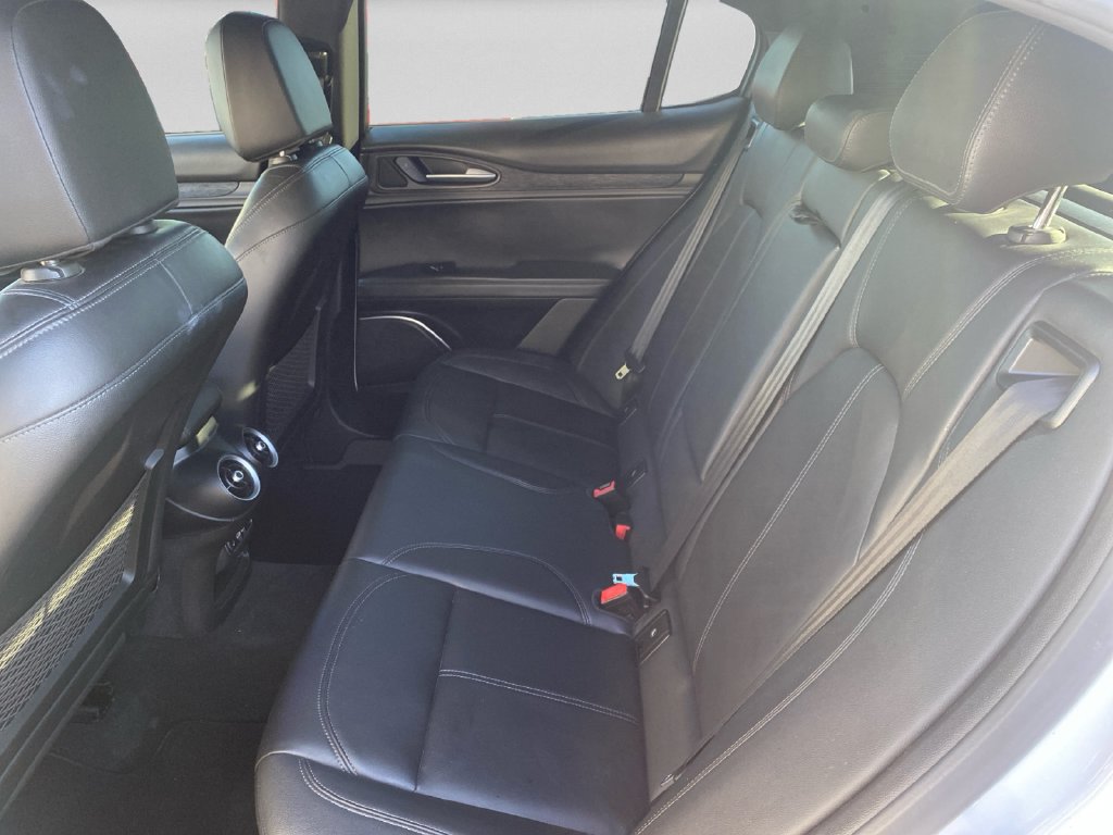 Used 2022 Alfa Romeo Stelvio Sprint RWD image 25