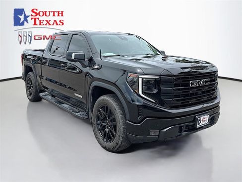 Used 2025 GMC Sierra 1500 Elevation w/ Elevation Premium Package AWD/4WD image 1
