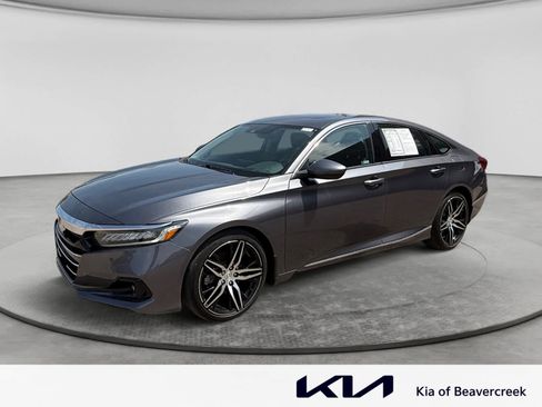 Used 2022 Honda Accord Touring image 1