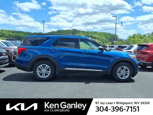 Used 2022 Ford Explorer XLT AWD/4WD image 6