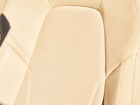 Used 2021 Porsche 911 Targa 4S image 39