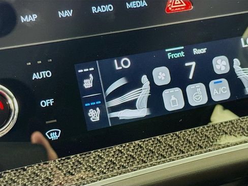 New 2026 Genesis GV80 3.5T e-SC AWD/4WD image 23