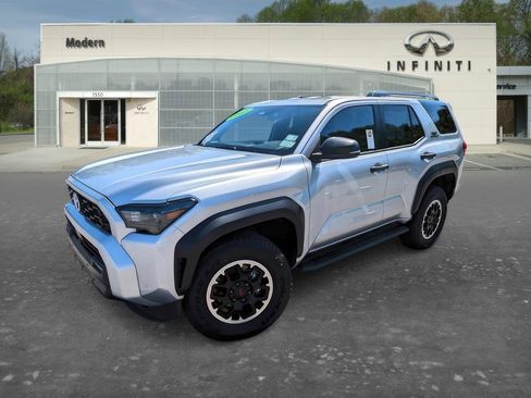 Used 2025 Toyota 4Runner TRD Off-Road AWD/4WD image 1